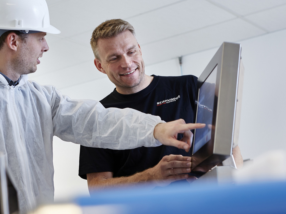 Service-tjenester, Installation og indkøring