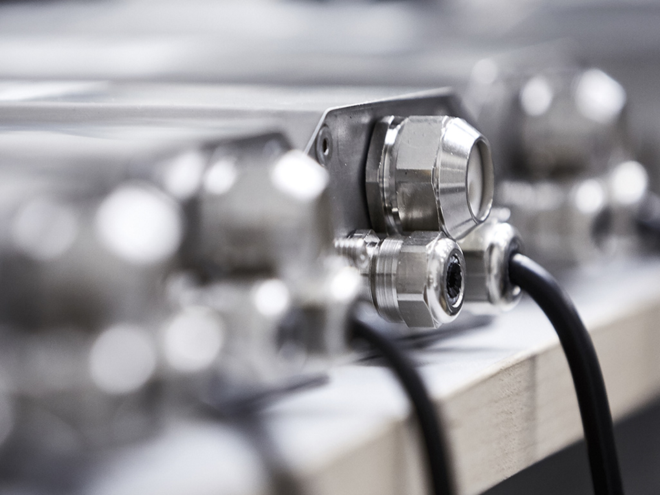 Service-tjenester, Scanvaegt reservedele