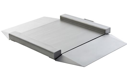 The Scanvaegt 3200 is a sturdy floor scale